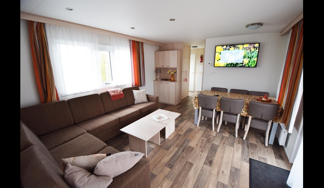 chalet10_woonkamer_lowres1.jpg