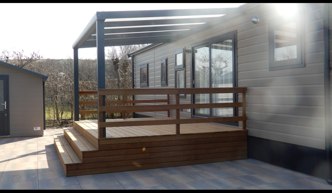 chalet-8-veranda-2.jpg